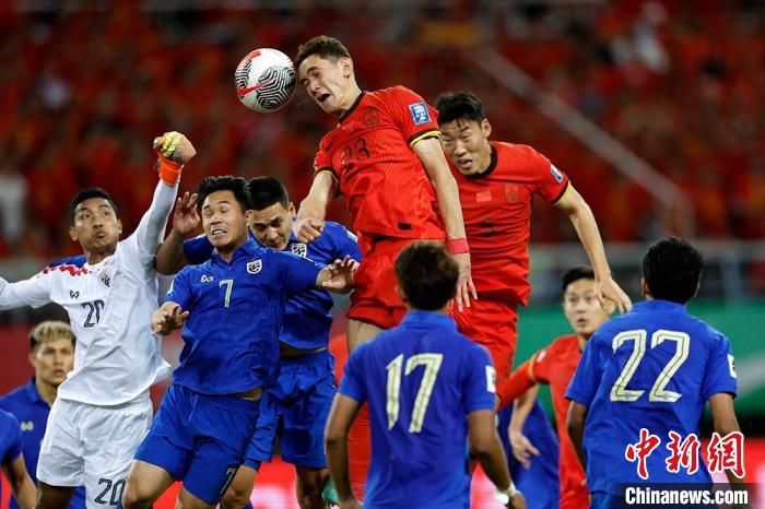 世预赛生死战：中国1比1战平泰国，错失提前出线