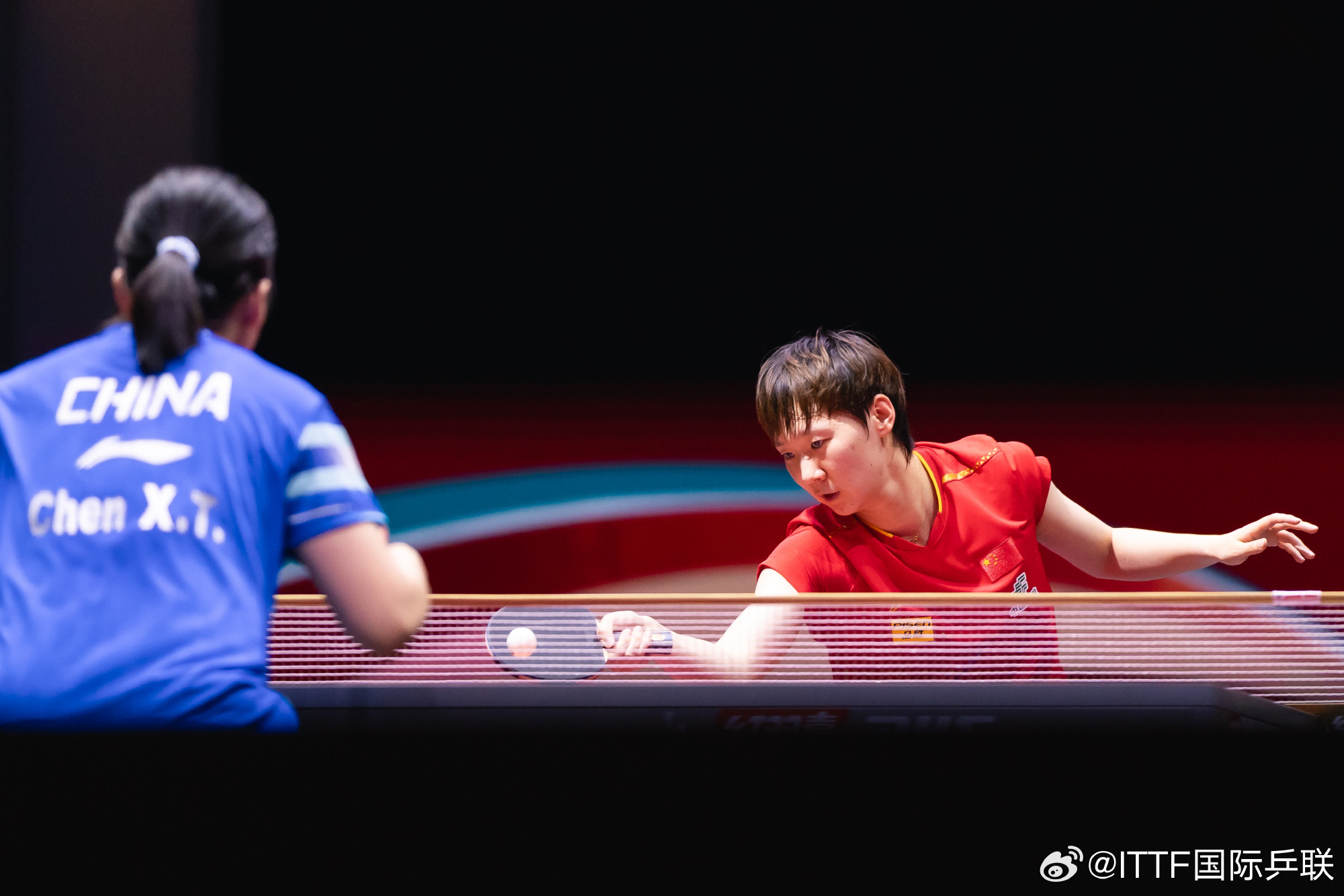 卫冕世乒赛女单冠军 孙颖莎：我和曼昱都是胜利