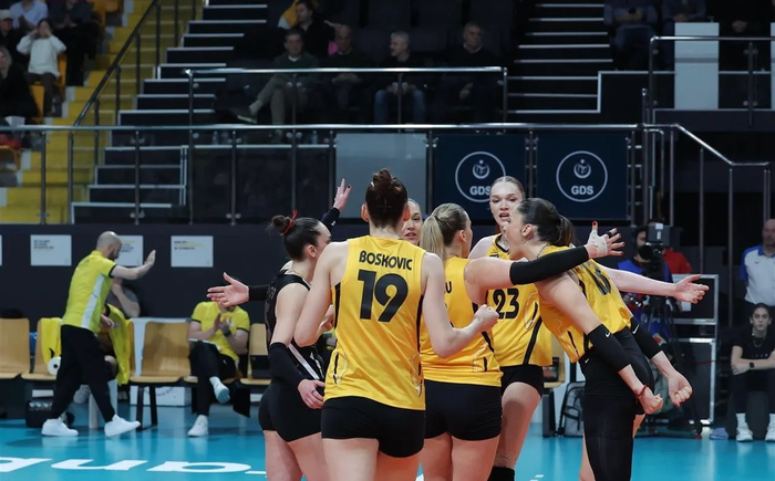 朱婷马尔科娃巅峰对决 欧冠半决赛上演边攻大战