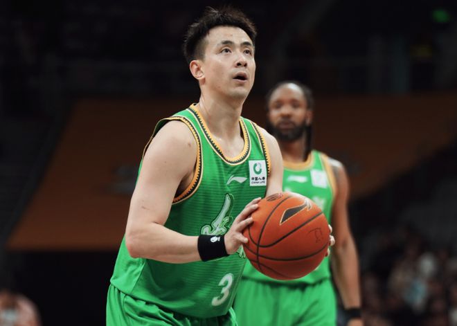 辽宁逆转双杀同曦 布罗金顿23分引领18分惊天翻盘