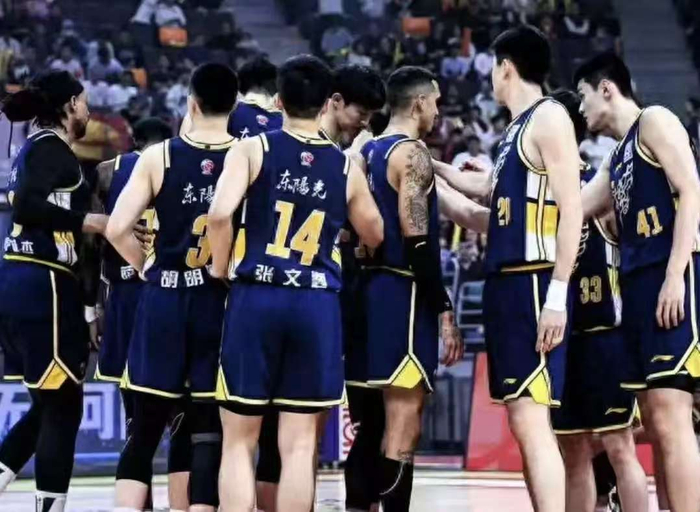 CBA四场关键战役引爆联赛格局 江苏险胜山西广东